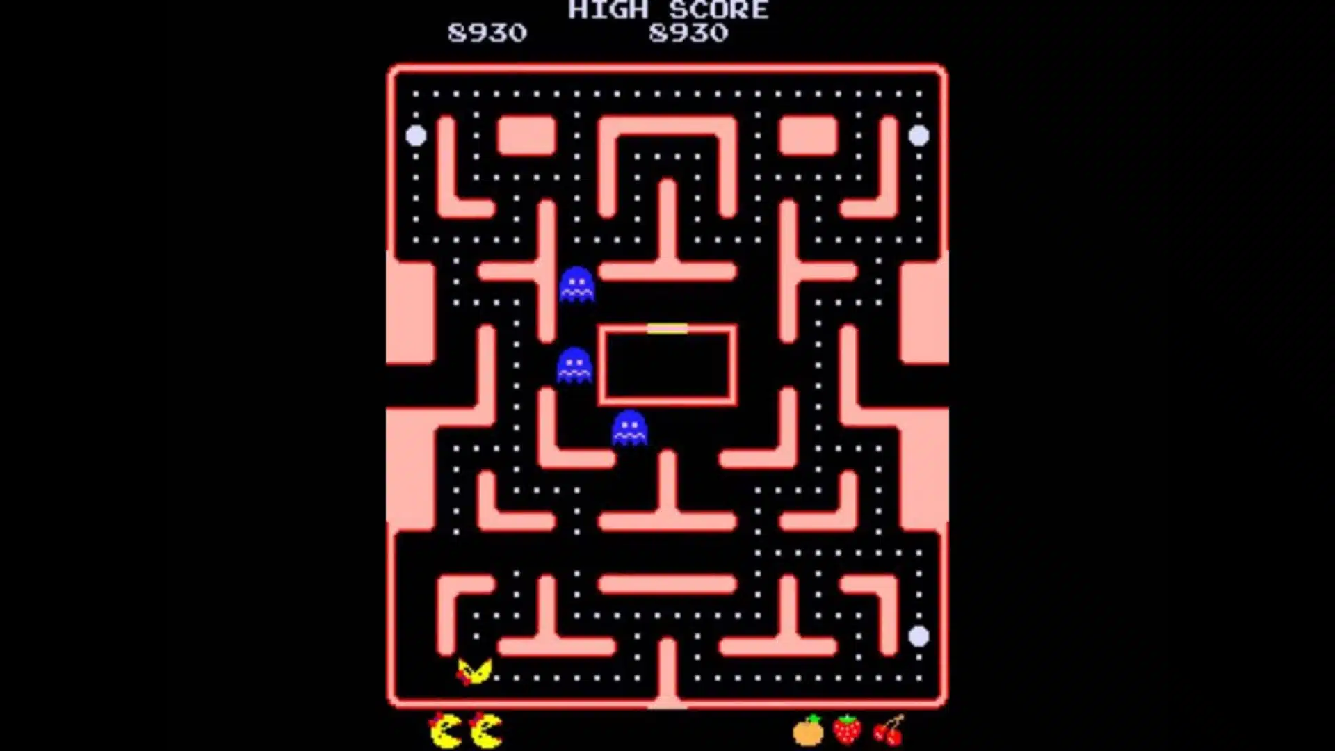 ms pac man arcade gameplay showing maze movement with ghosts and collectible dots